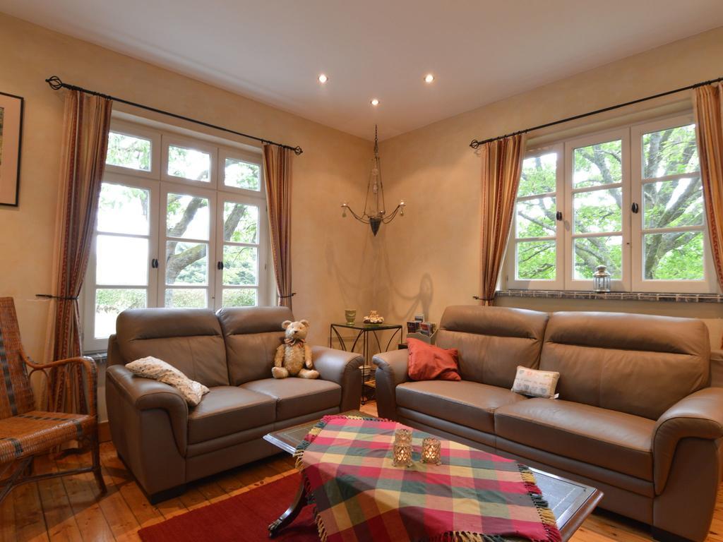 Furnished Bungalow In Monceau En Ardenne With Garden Barbecue Oizy Pokoj fotografie